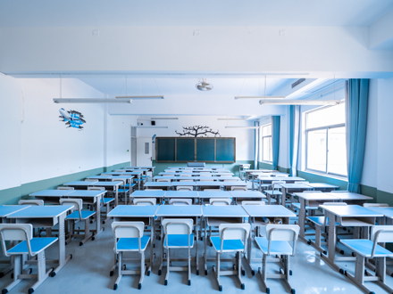 石泉学生教室