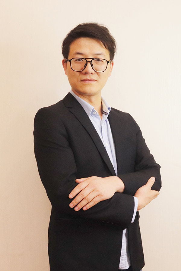石泉李林科 本科学历,毕业于西安石油大学