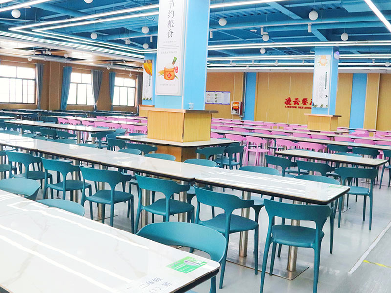 石泉学生餐厅